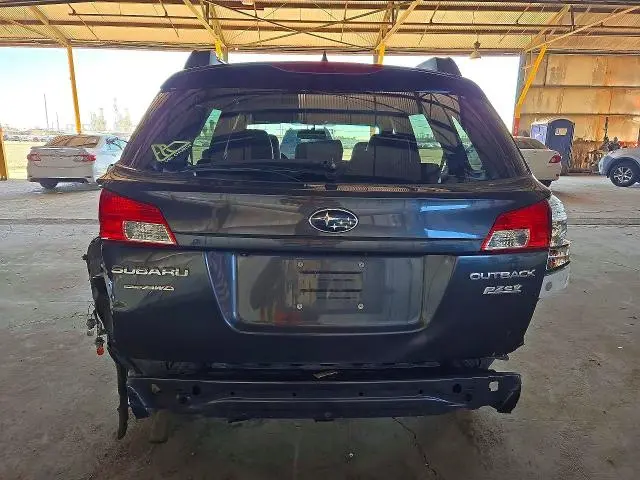 2011 SUBARU OUTBACK 2.5I LIMITED  