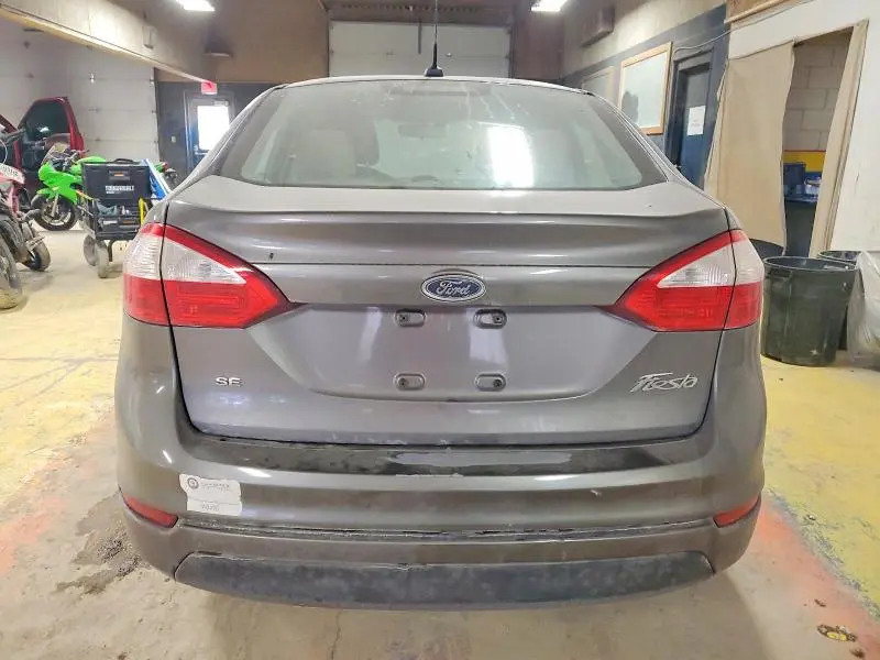 2014 FORD FIESTA SE  