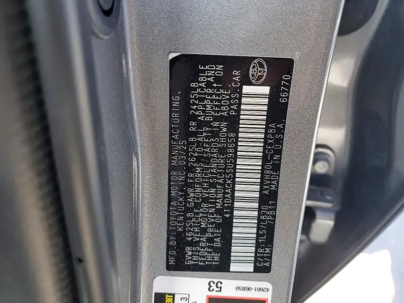 2025 TOYOTA CAMRY XSE  