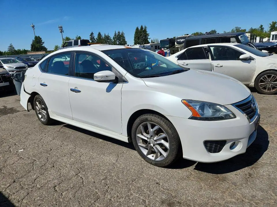 2015 NISSAN SENTRA SR  
