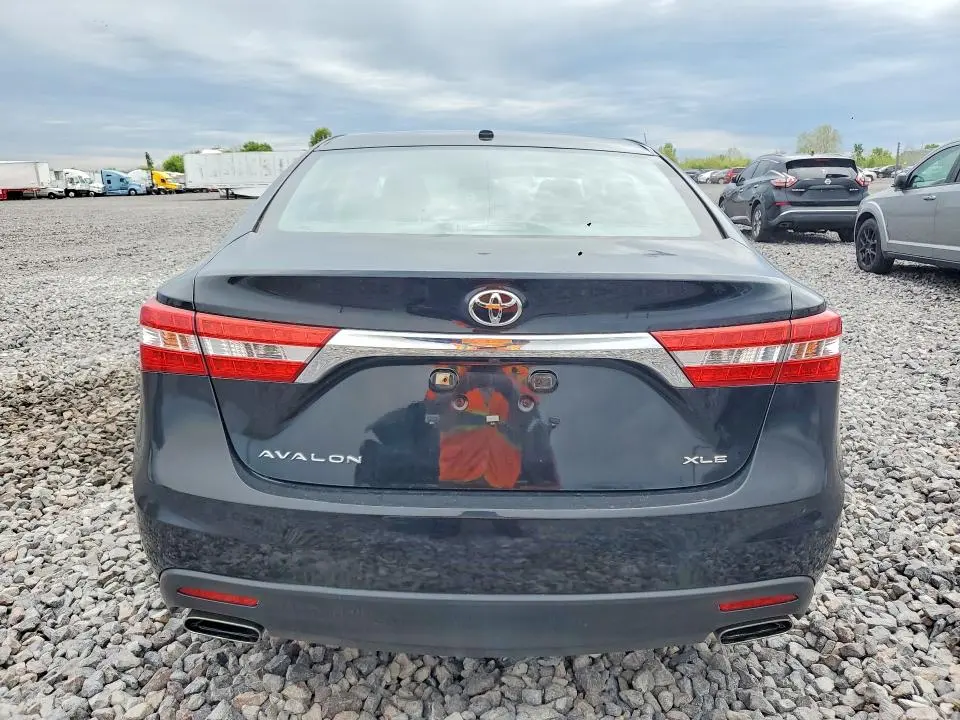 2015 TOYOTA AVALON XLE  
