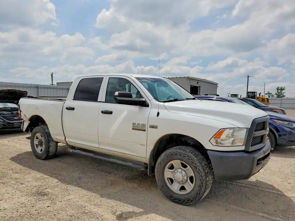 2014 RAM 2500 ST  