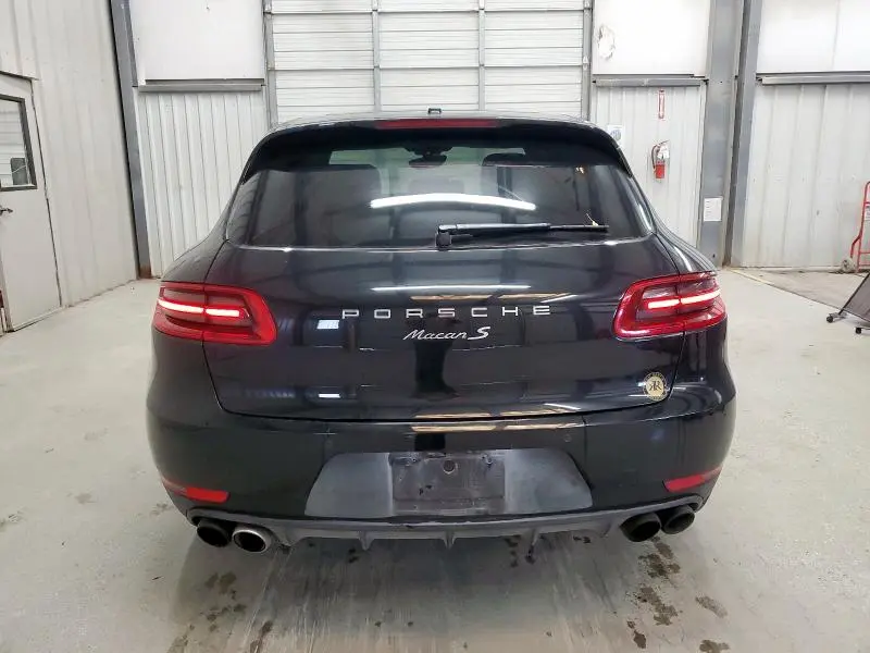 2018 PORSCHE MACAN S  