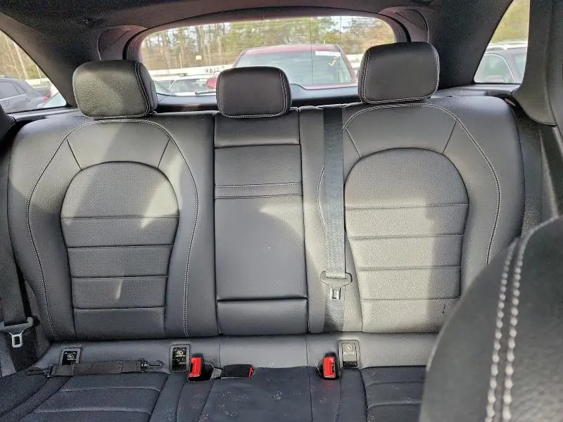 2019 MERCEDES-BENZ GLC 300 4MATIC  