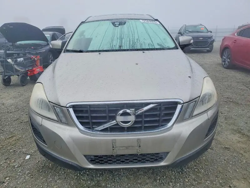 2013 VOLVO XC60 3.2  