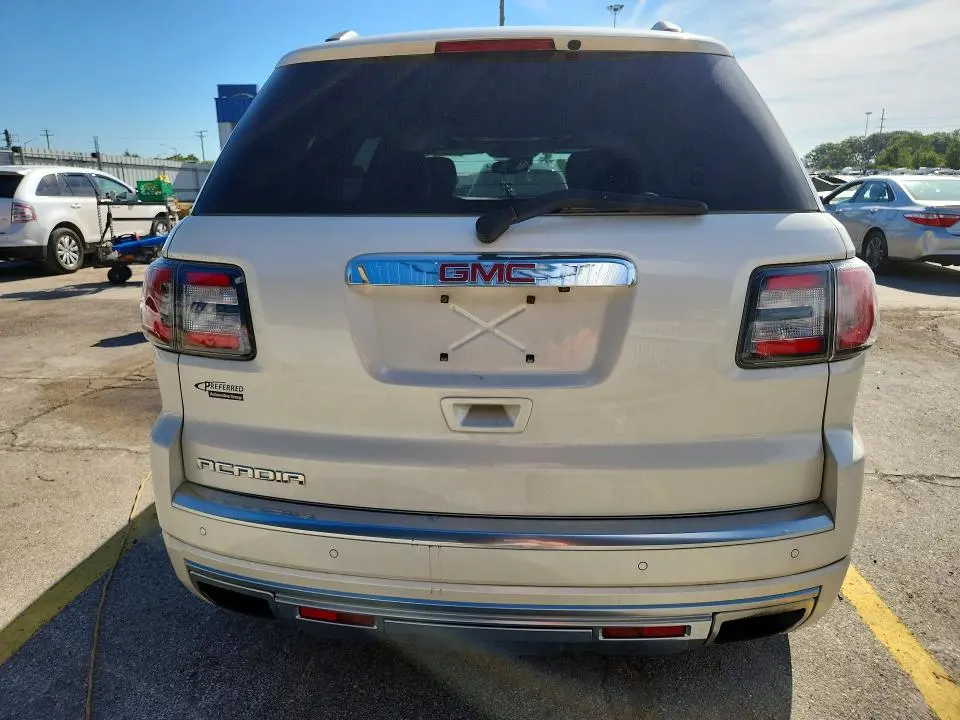 2014 GMC ACADIA DENALI  