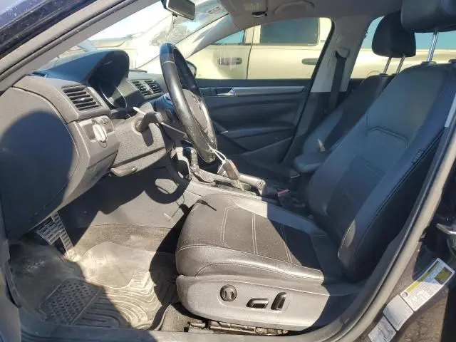 2017 VOLKSWAGEN PASSAT R-LINE  