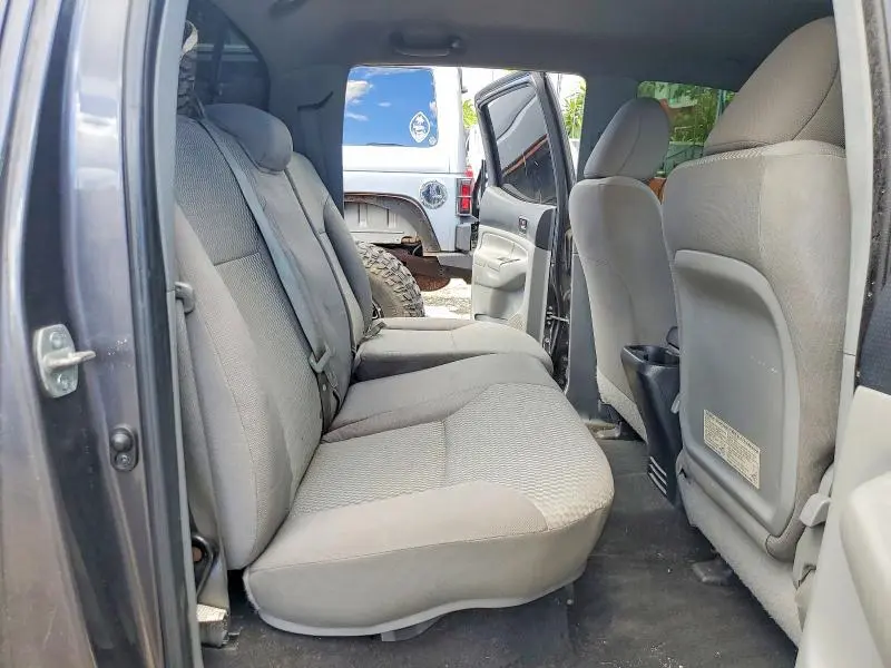2013 TOYOTA TACOMA DOUBLE CAB  