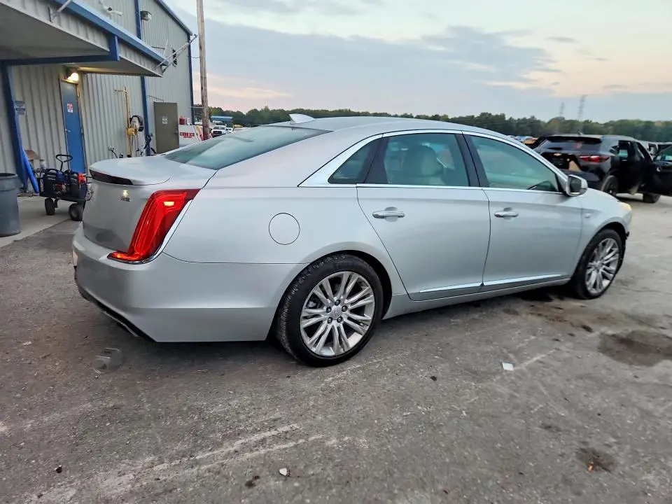 2018 CADILLAC XTS LUXURY  