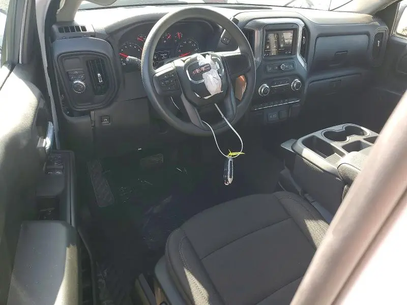 2026 GMC SIERRA C1500  