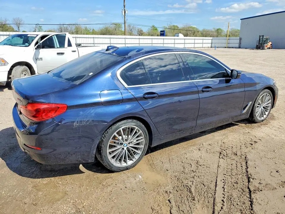 2020 BMW 530 XI  