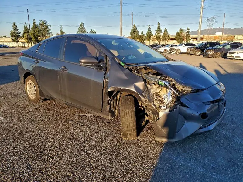 2018 TOYOTA PRIUS   