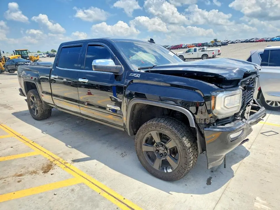 2017 GMC SIERRA K1500 SLE  