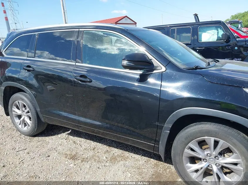 2015 TOYOTA HIGHLANDER XLE V6