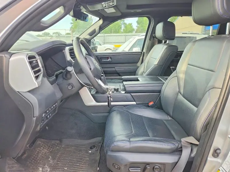 2022 TOYOTA TUNDRA PLATINUM  