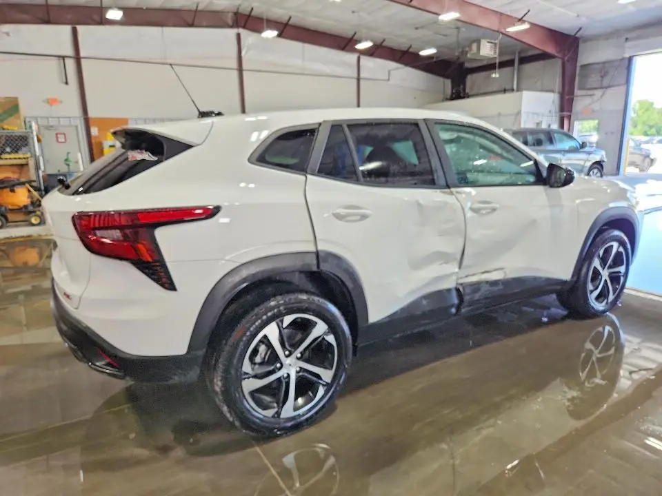 2024 CHEVROLET TRAX 1RS  
