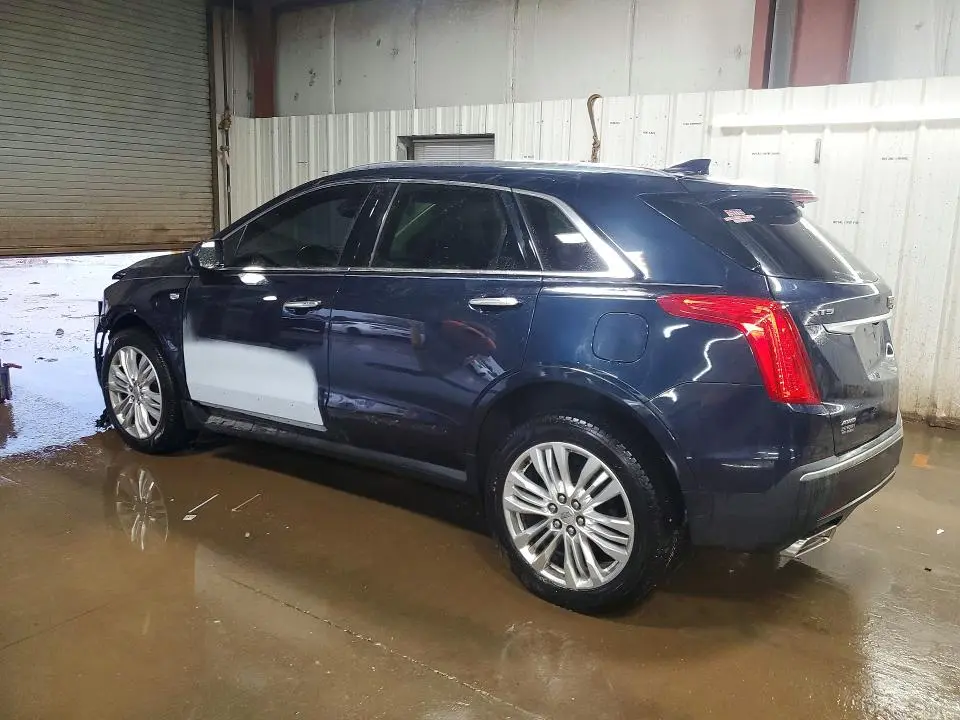 2017 CADILLAC XT5 PREMIUM LUXURY  
