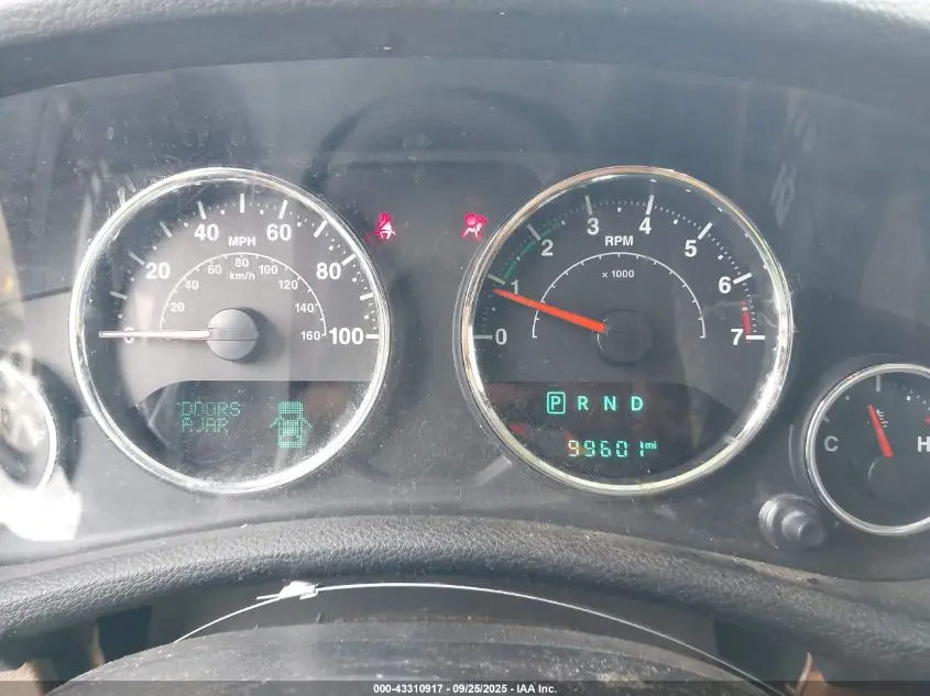 2017 JEEP WRANGLER UNLIMITED SAHARA 4X4