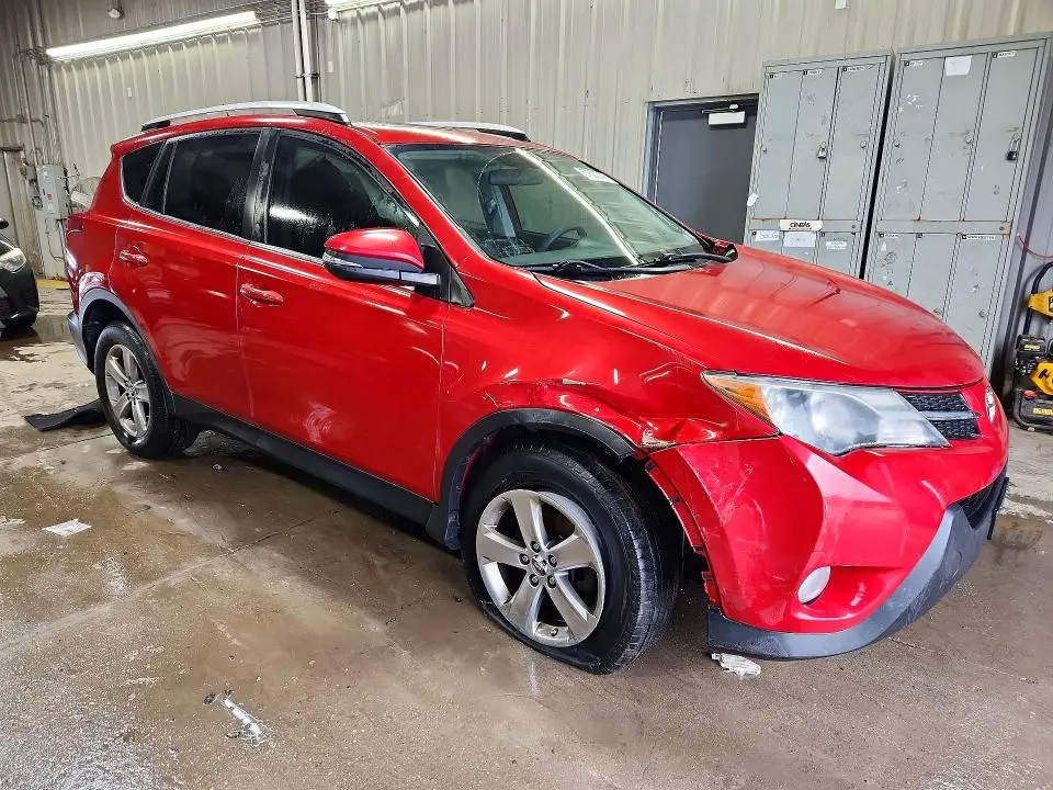 2015 TOYOTA RAV4 XLE  