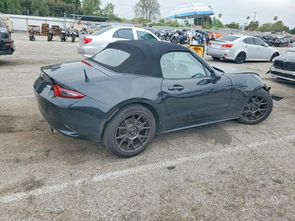 2017 MAZDA MX-5 MIATA GRAND TOURING  