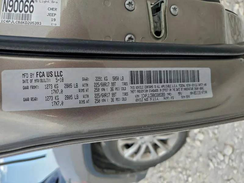 2019 JEEP CHEROKEE LATITUDE  