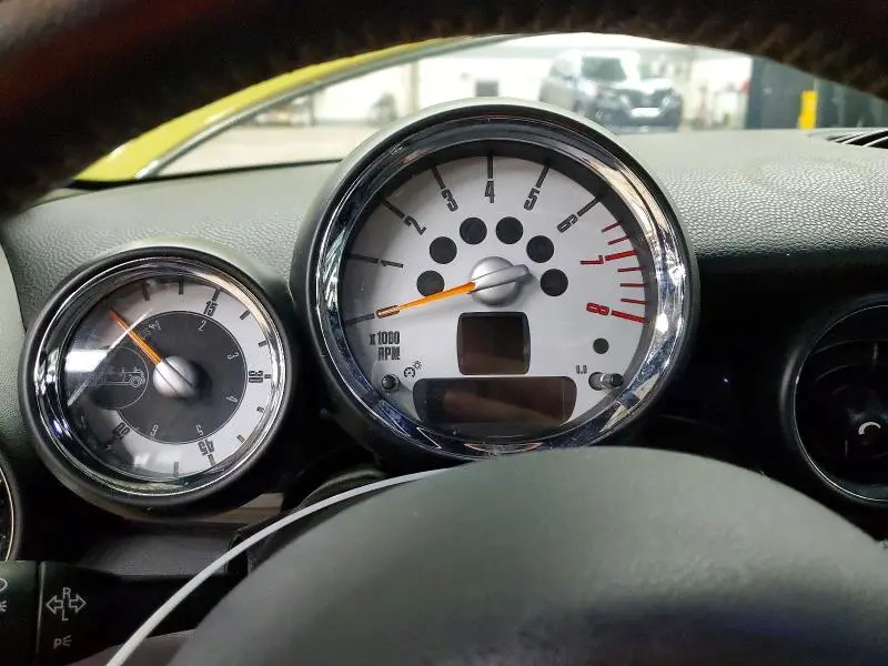 2010 MINI COOPER S  