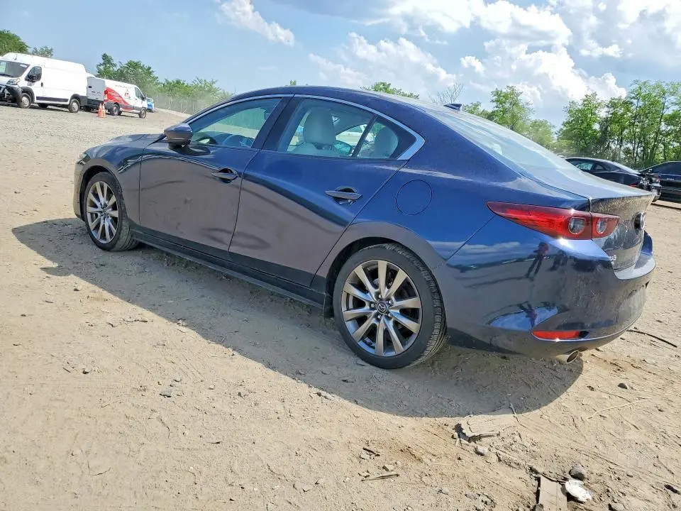 2022 MAZDA 3 PREMIUM  