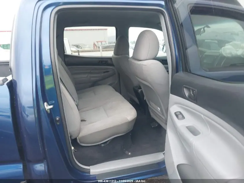 2014 TOYOTA TACOMA BASE V6