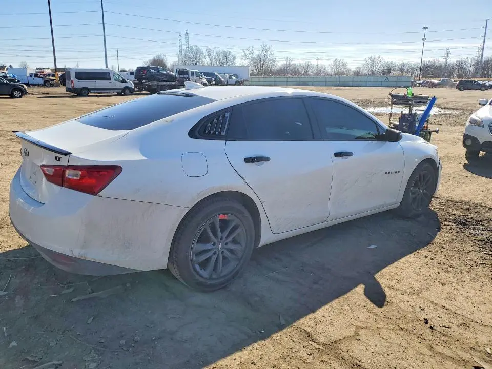 2017 CHEVROLET MALIBU LT  