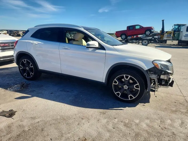 2019 MERCEDES-BENZ GLA 250  