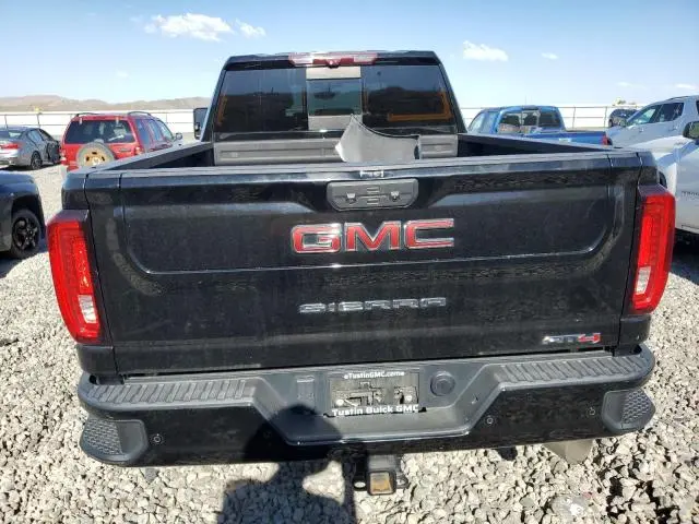 2020 GMC SIERRA K2500 AT4  