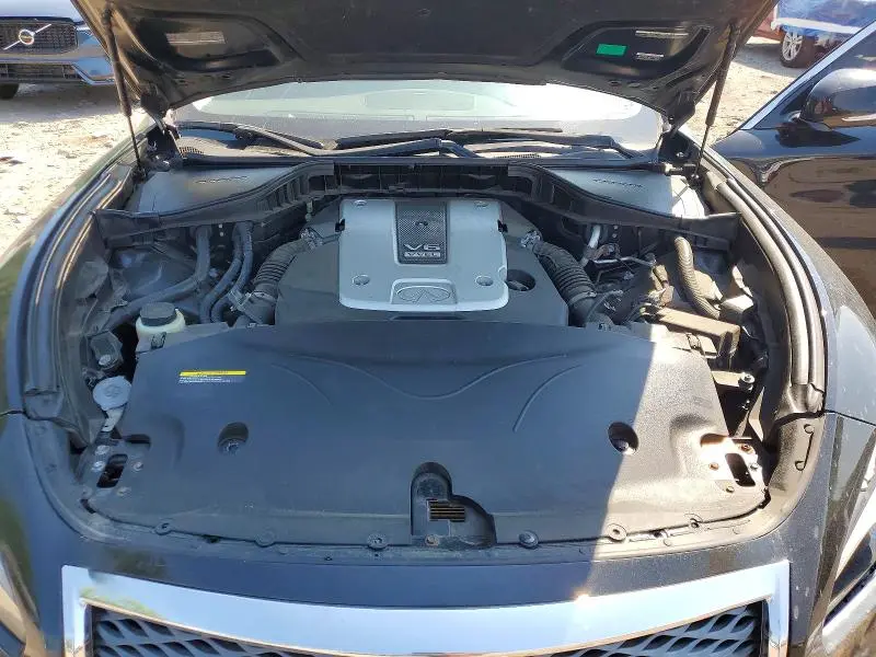 2015 INFINITI Q70L 3.7  
