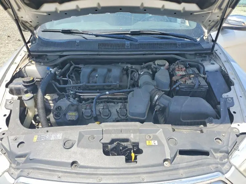 2013 FORD TAURUS LIMITED  