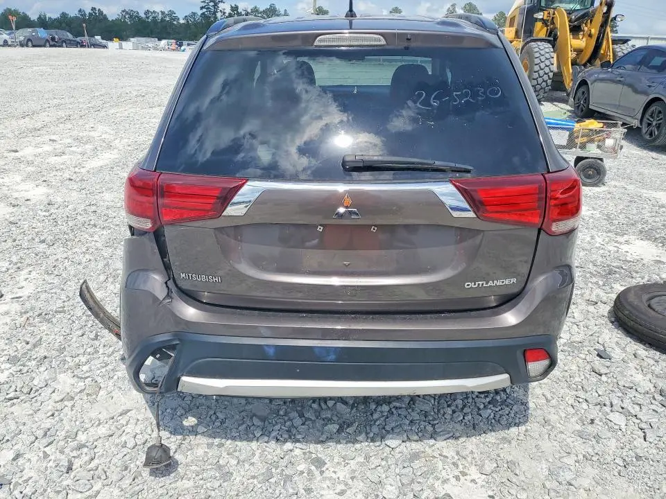 2016 MITSUBISHI OUTLANDER SE  