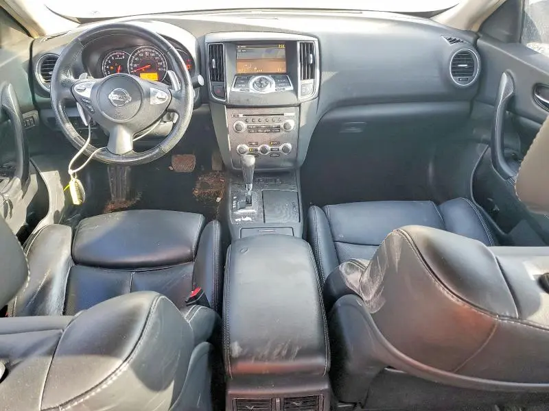 2011 NISSAN MAXIMA S  