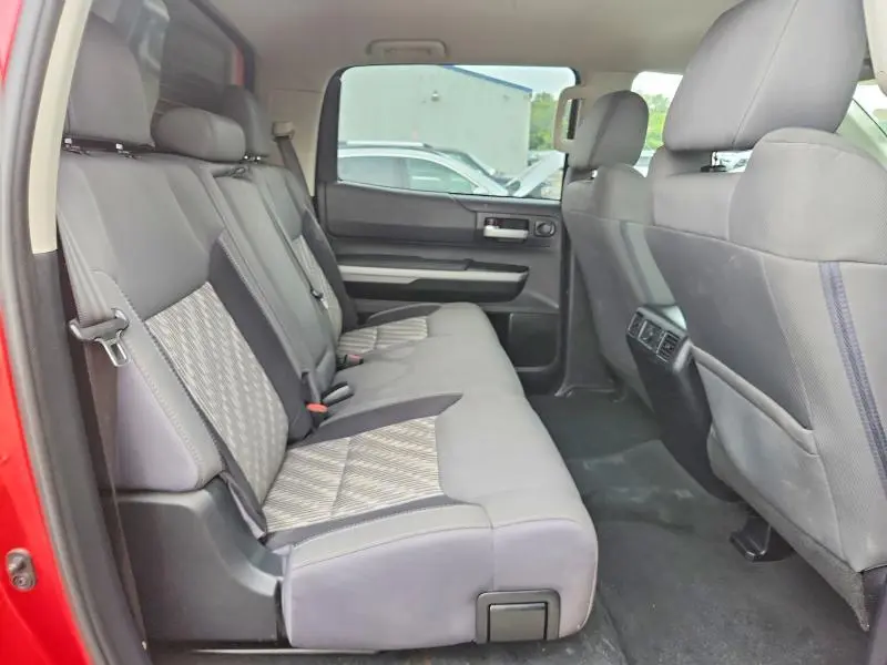 2019 TOYOTA TUNDRA CREWMAX SR5  