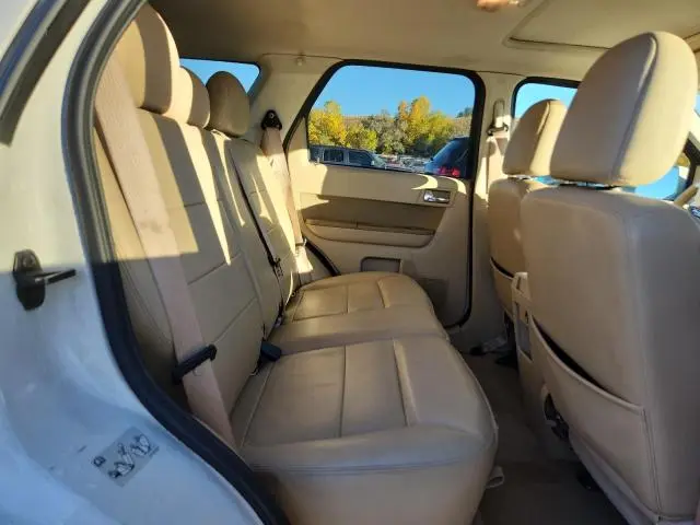 2011 FORD ESCAPE LIMITED  