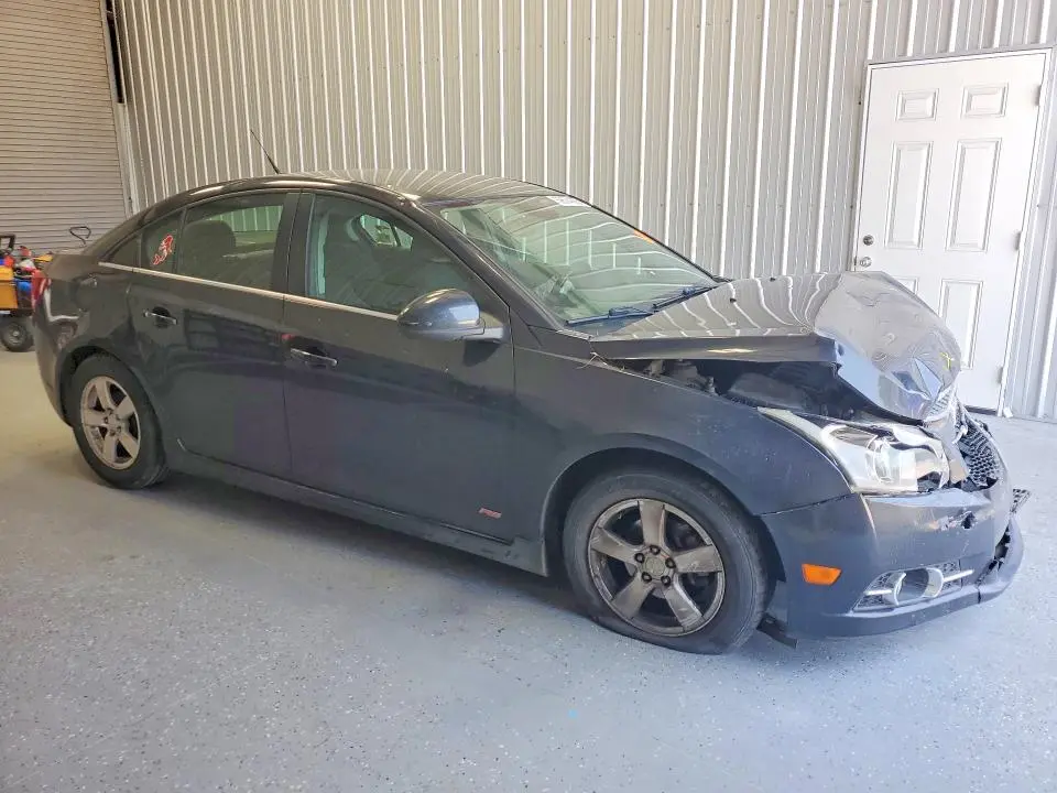 2013 CHEVROLET CRUZE LT  
