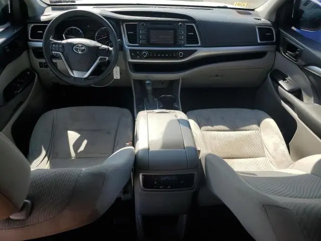 2016 TOYOTA HIGHLANDER LE  