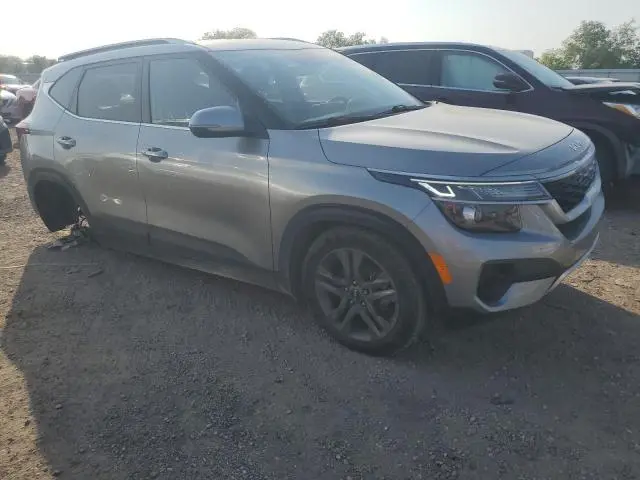 2023 KIA SELTOS S  