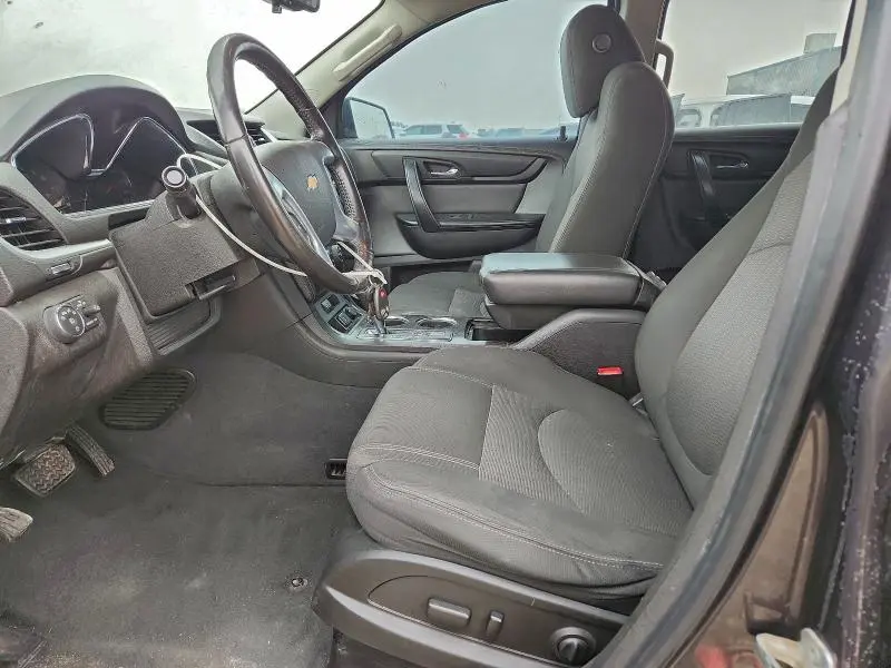 2015 CHEVROLET TRAVERSE LT  