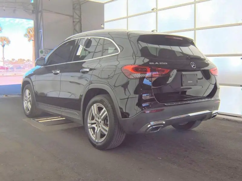 2021 MERCEDES-BENZ GLA 250  