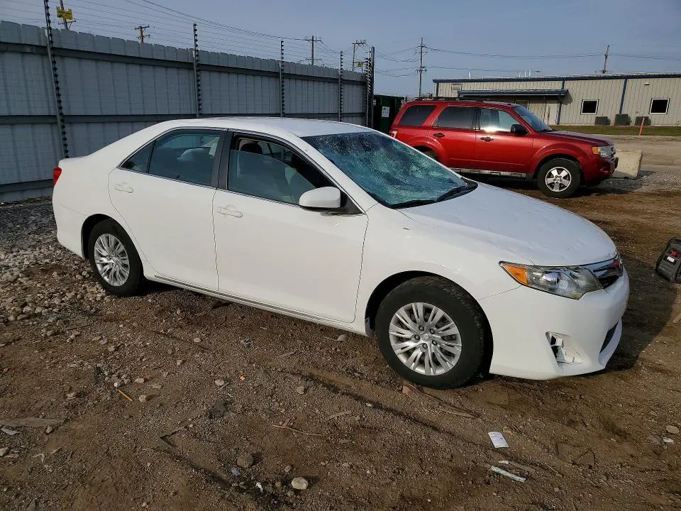 2012 TOYOTA CAMRY LE  