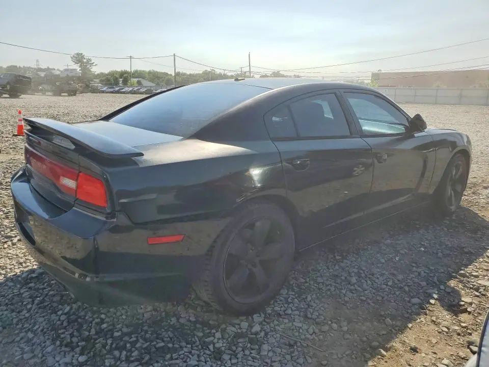 2013 DODGE CHARGER SXT  