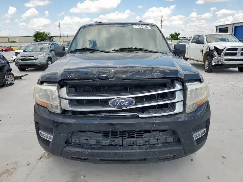 2017 FORD EXPEDITION EL XLT  