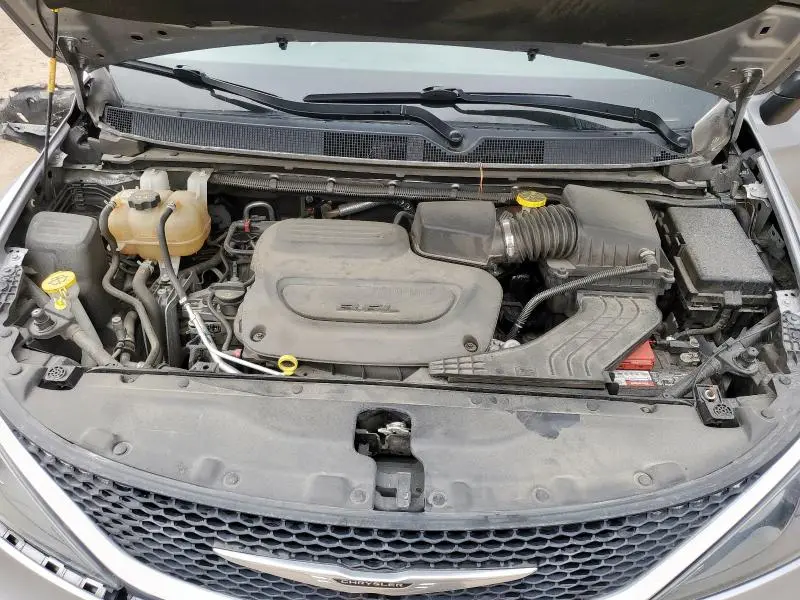 2021 CHRYSLER VOYAGER LXI  