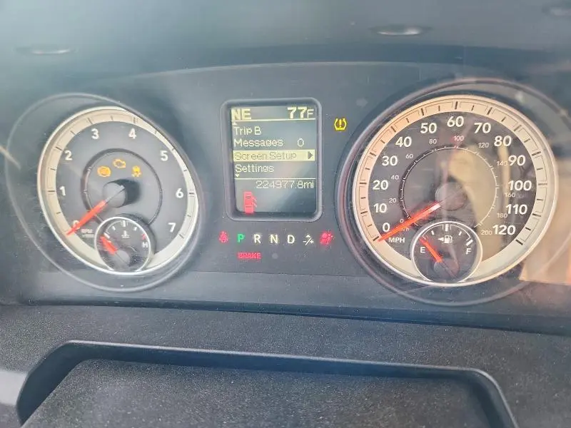 2013 RAM 1500 SLT  