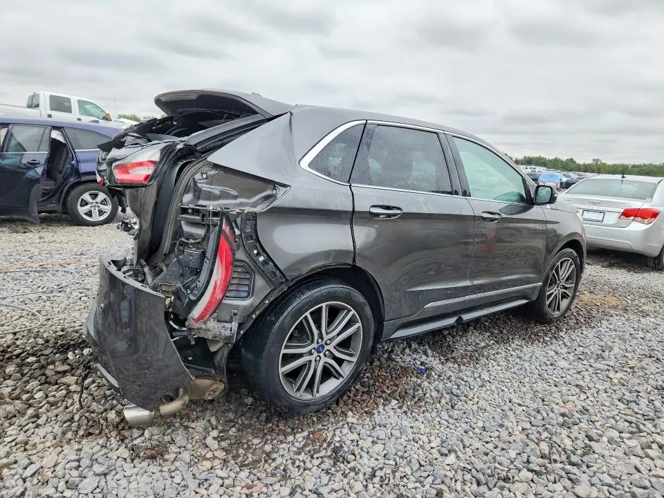 2019 FORD EDGE TITANIUM  