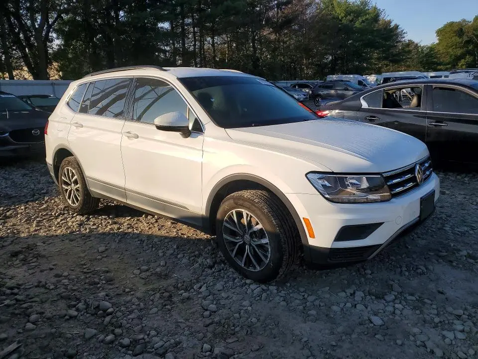 2019 VOLKSWAGEN TIGUAN SE  