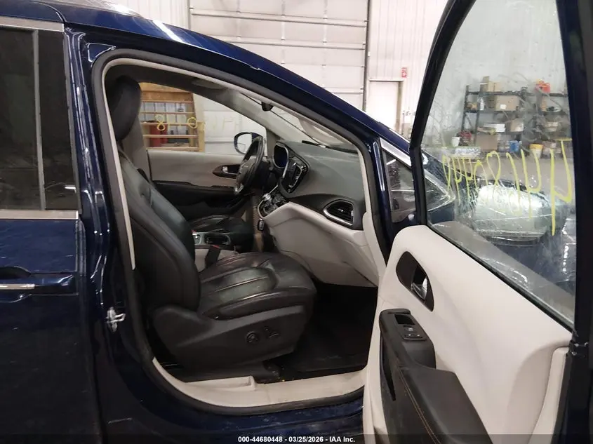2017 CHRYSLER PACIFICA TOURING-L PLUS